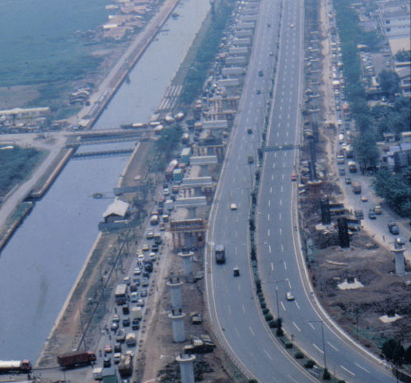 Pengerjaan Jalan Tol Cawang - Tanjung Priok